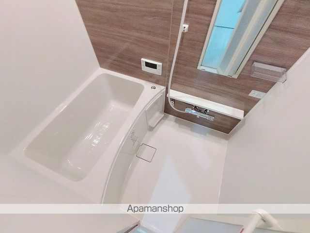 阪急千里線 吹田駅 徒歩12分 3階建 新築の風呂写真
