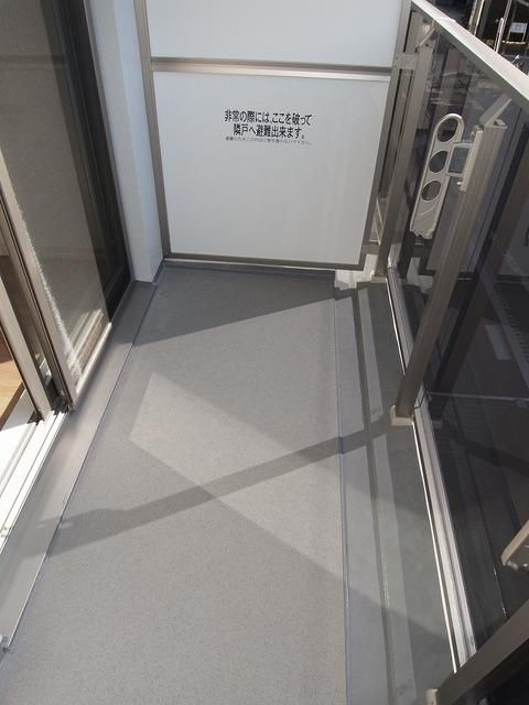 東急東横線 中目黒駅 徒歩2分 5階建 築13年の内装写真