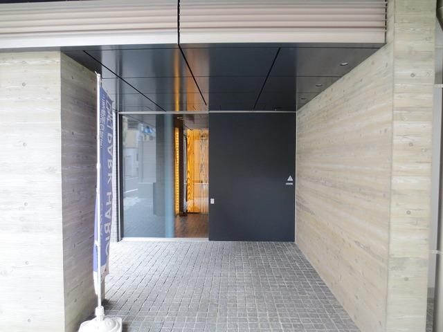 東急東横線 中目黒駅 徒歩2分 5階建 築13年の外観写真