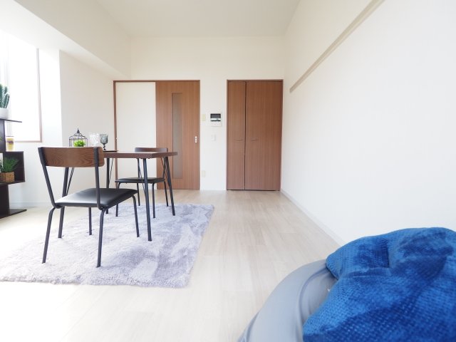 リード室町の内装写真