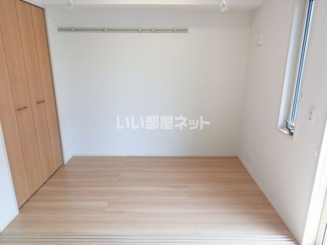 ＪＲ宇都宮線 宇都宮駅 バス乗車時間：17分 最寄りバス停で下車 徒歩3分 3階建 築10年の内装写真