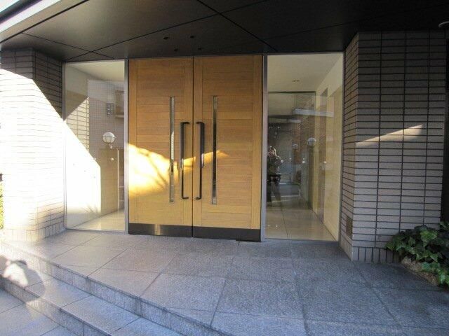 東急田園都市線 用賀駅 徒歩3分 4階建 築30年の外観写真