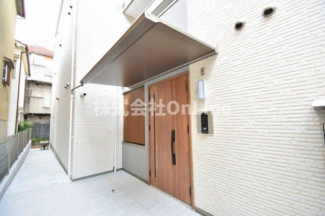 ＪＲおおさか東線 ＪＲ長瀬駅 徒歩10分 3階建 築1年の外観写真