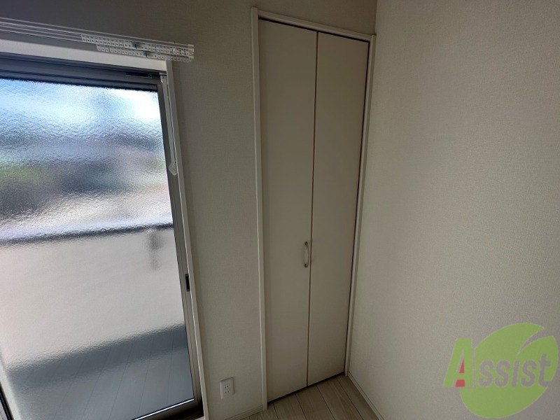 収納　収納スペースです。お洋服やお荷物はこちらへ。