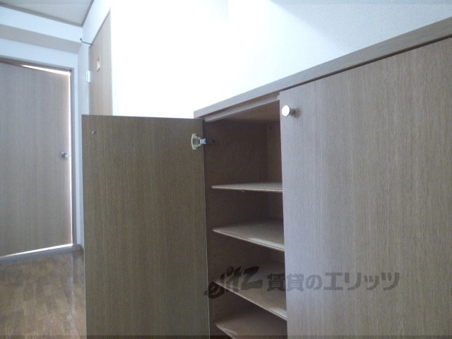 収納　下駄箱