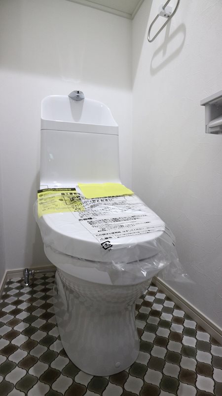 トイレ　※同型参照