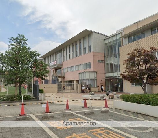 小学校　調布市立調和小学校（小学校）まで398m