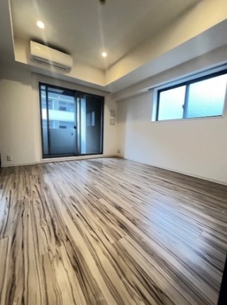 バルコニー　同タイプ、別部屋のお写真（仕様等が異なる場合がございます）