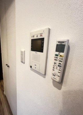 セキュリティ　同タイプ、別部屋のお写真（仕様等が異なる場合がございます）