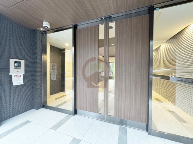 地下鉄中央線 九条駅 徒歩2分 15階建 築3年の外観写真