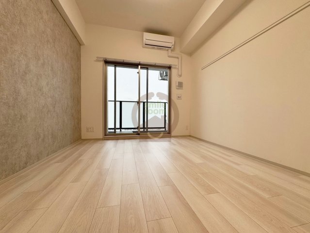 地下鉄中央線 九条駅 徒歩2分 15階建 築3年の居間写真