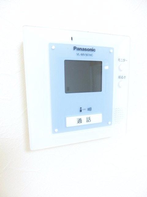 セキュリティ　※同タイプの別の部屋の写真です。