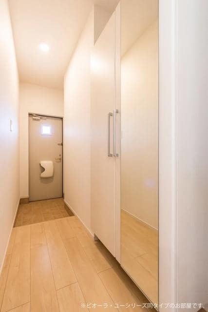 玄関　図面と現状に相違がある場合には現状を優先
