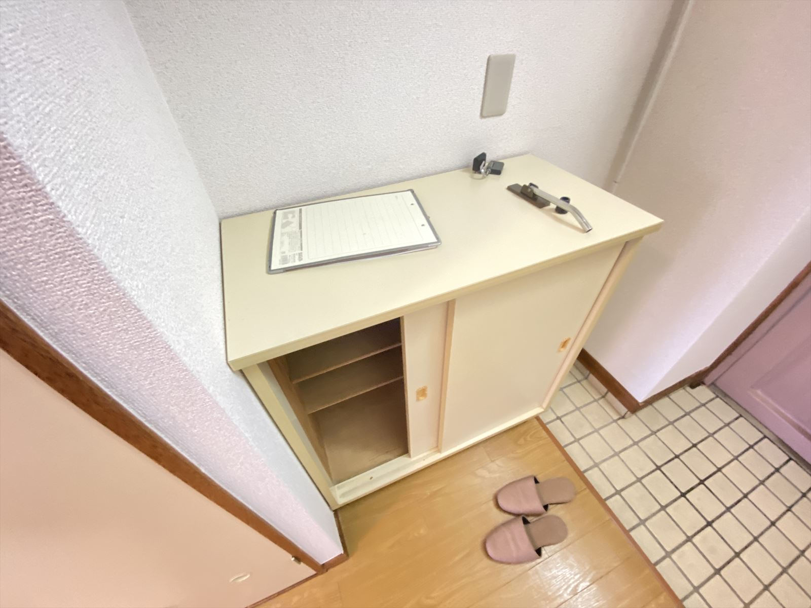 サンライトビルの玄関写真