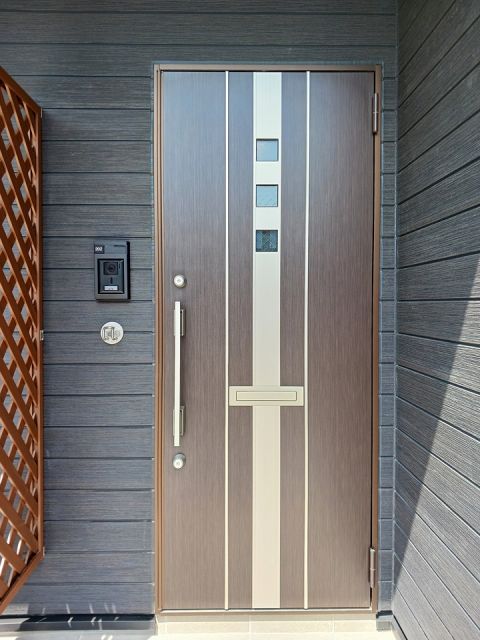 Excellent 悠 III Bの玄関写真