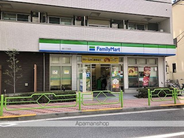 コンビニ　ファミリーマート佃二丁目店（コンビニ）まで122m