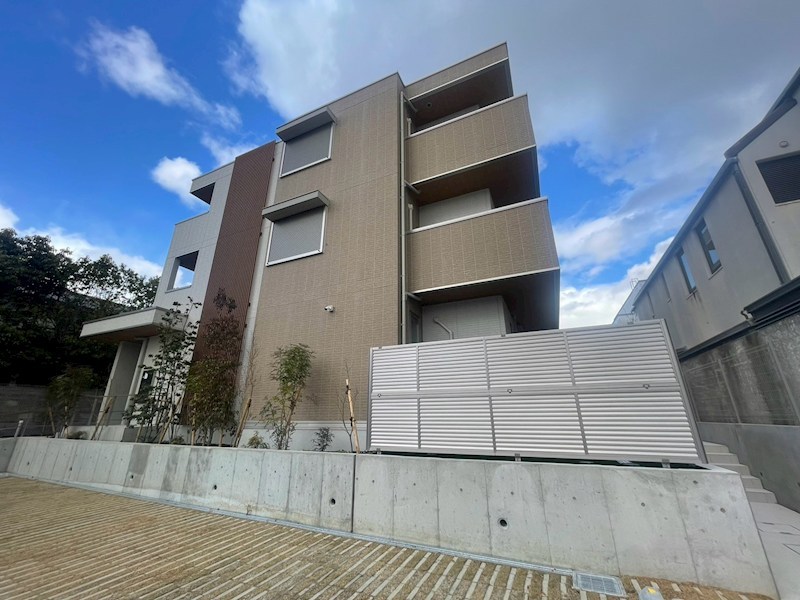 阪急神戸線 芦屋川駅 徒歩10分 築2年