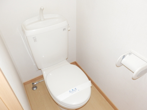 ＪＲ東海道本線 守山駅 徒歩38分 2階建 築19年のトイレ写真