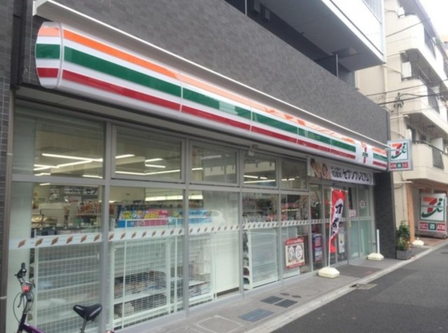 コンビニ　セブンイレブン中野大和町1丁目店（コンビニ）まで422m