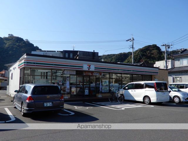 コンビニ　セブンイレブン鹿児島原良店（コンビニ）まで270m