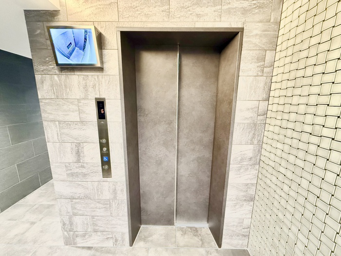 ArtizA京橋WESTの外観写真