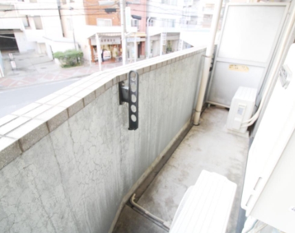 ＪＲ京浜東北線 鶴見駅 徒歩9分 11階建 築32年の内装写真