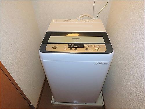 その他設備　洗濯機も付いています