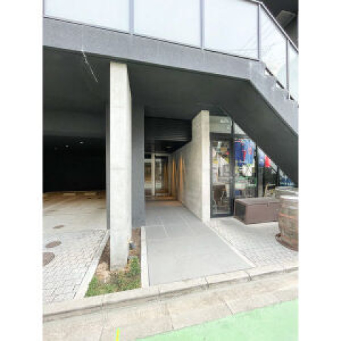 地下鉄七隈線 渡辺通駅 徒歩9分 10階建 築9年の外観写真