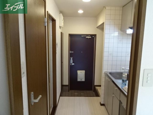 玄関　廊下