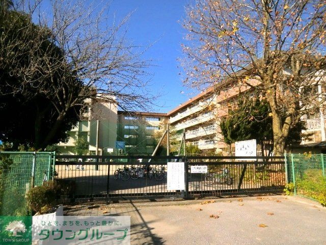 小学校　松戸市立旭町小学校（小学校）まで739m