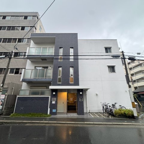 長居パークヴィラの外観写真
