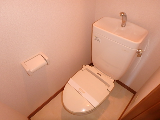 ハイムフローラのトイレ写真