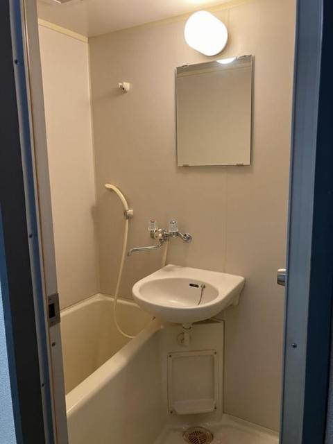 バス・シャワールーム　【浴室】風呂トイレ別