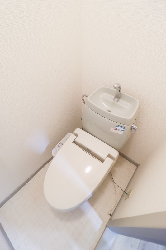 トイレ　図面と現状に相違がある場合には現状を優先