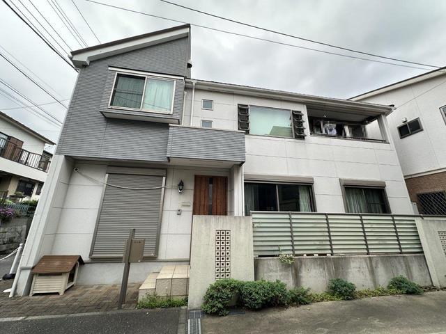 建物外観　正面