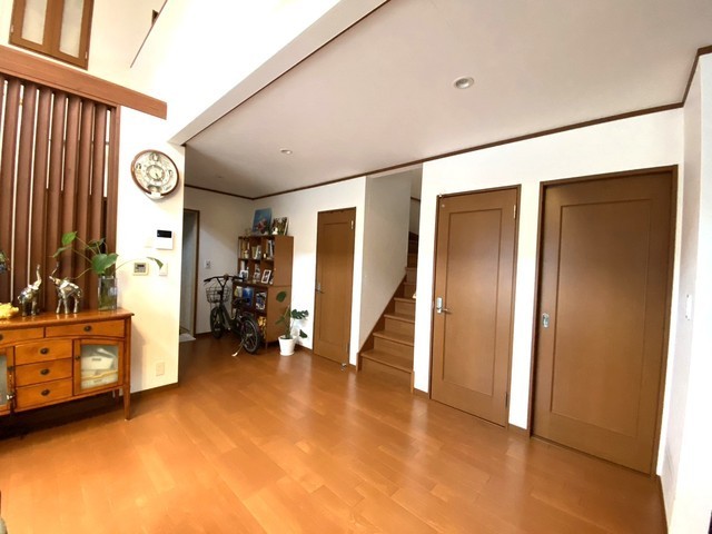居室・リビング　リビング（家具等は撤去）