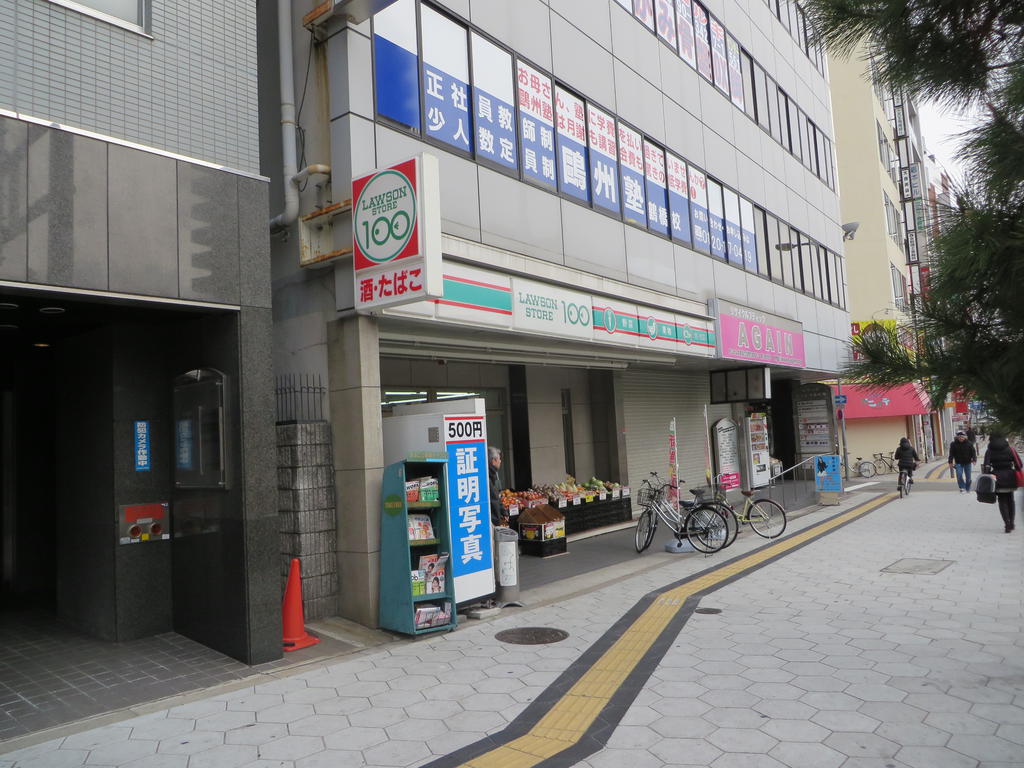 コンビニ　ローソンストア100鶴橋駅前店（コンビニ）まで208m