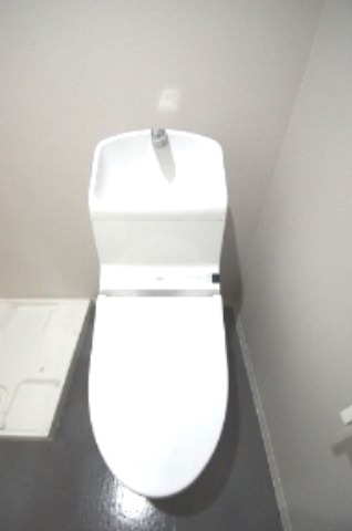 トイレ　シンプルで使いやすいトイレです