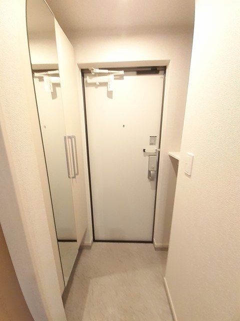 ＪＲ中央線 西八王子駅 徒歩6分 3階建 築3年の玄関写真