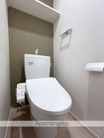 地下鉄四つ橋線 四ツ橋駅 徒歩10分 14階建 築3年のトイレ写真