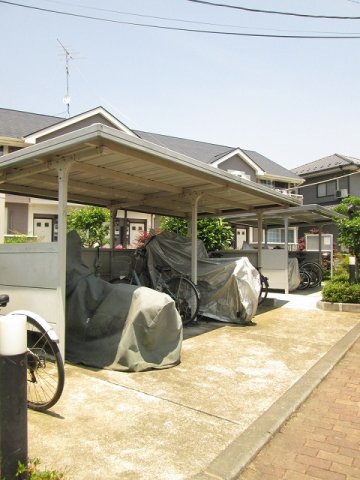 ＪＲ常磐線 石岡駅 バス乗車時間：23分 最寄りバス停で下車 徒歩7分 3階建 築29年の外観写真