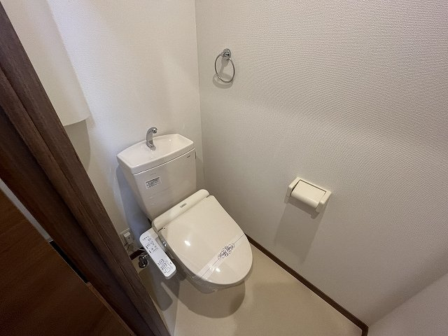 トイレ　シンプルで使いやすいトイレです