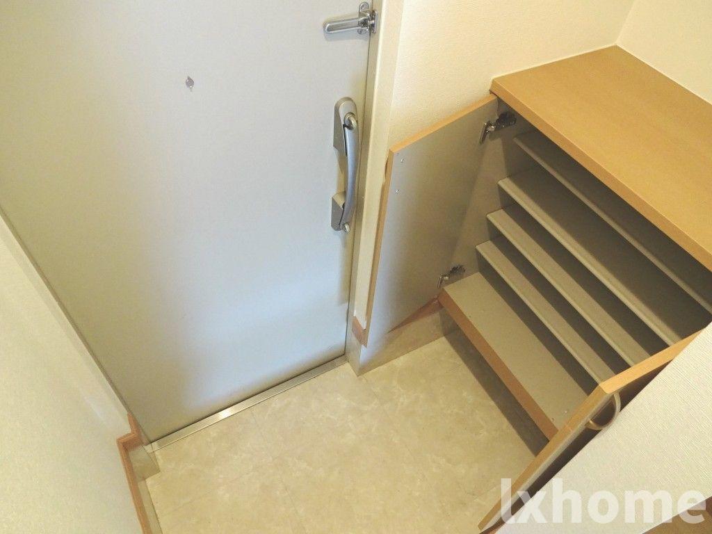 玄関　シンプルで使いやすい玄関です