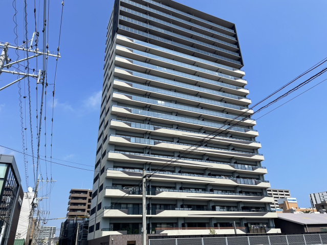 レーベン宮崎ONE TOWERの外観写真
