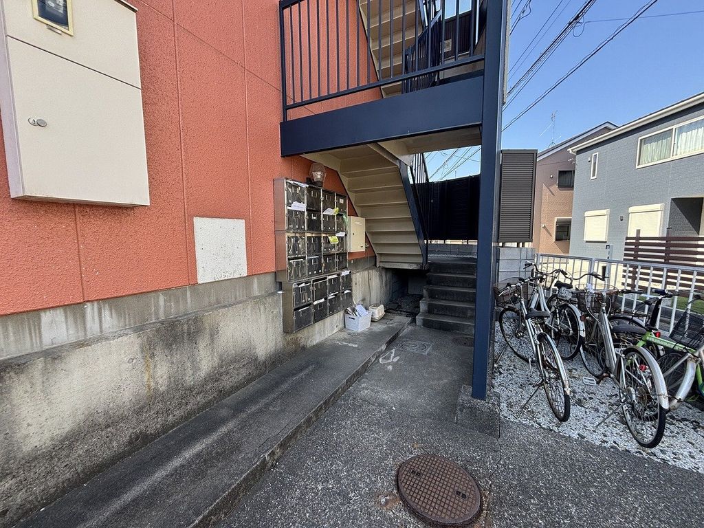 エントランス　エントランス