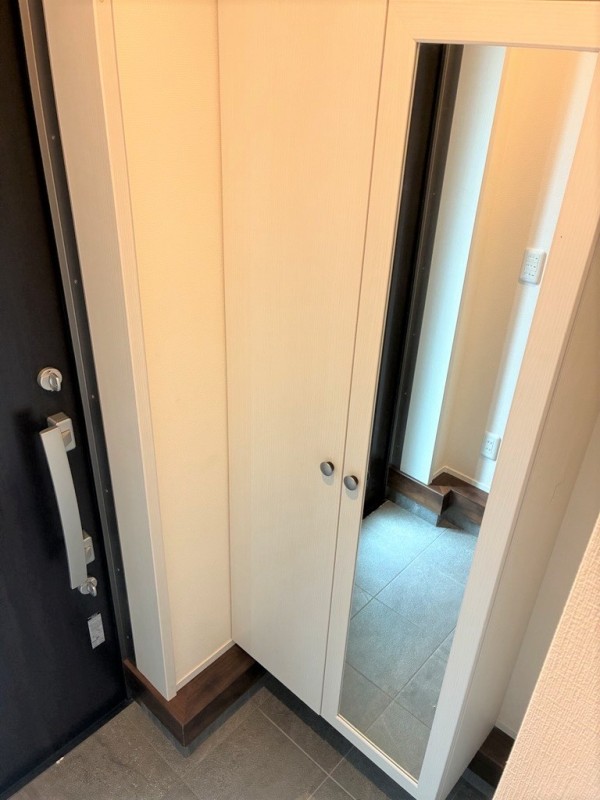 玄関　収納