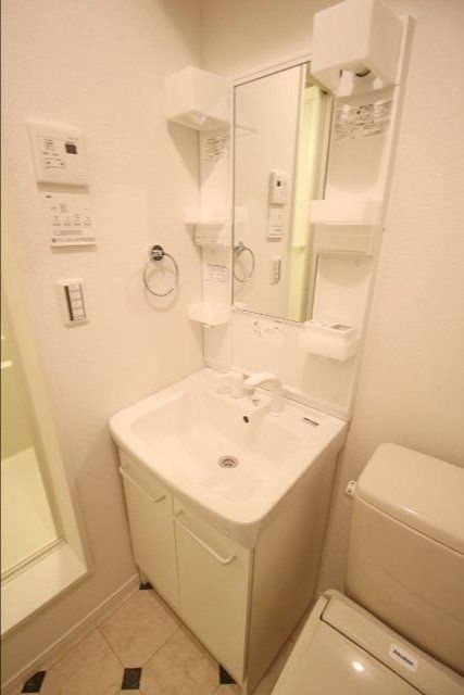 洗面設備　嬉しい独立洗面台