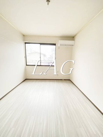 居室・リビング　洋室のお部屋です。