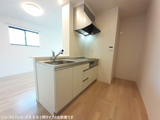 大井川鐵道本線 新金谷駅 徒歩8分 2階建 新築のキッチン写真