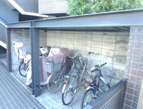 駐車場　駐輪場です
